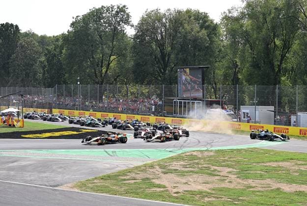 FORMULA 1 PIRELLI GRAN PREMIO D ITALIA 2024 01 09 2024, Autodromo Nazionale di Monza, Monza, FORMULA 1 PIRELLI GRAN PREMIO D ITALIA 2024 ,in the picture race start , Oscar Piastri AUS , McLaren F1 Team, Charles Leclerc MCO , Scuderia Ferrari HP, Lando Norris GBR , Carlos Sainz Jr ESP , Lewis Hamilton GBR , Mercedes AMG Petronas Formula One Team, George Russell GBR , Sergio Perez MEX , Oracle Red Bull Racing, Max Verstappen NLD , Nico Hülkenberg DEU , Haas F1 Team nordphotoxGmbHx xBratic nph00250