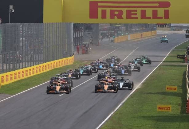 Monza- F1 Italy Grand Prix 2024& xA;Formula 1 & xA;Monza Formula 1 Race 2024& xA;race start  Copyright: xSergioxBisi IPAxSportx xipa-agenx xx IPA_49263734 IPA_Agency_IPA49263734