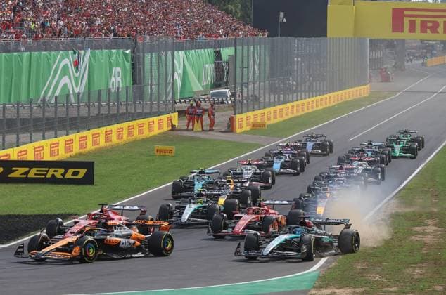 Monza: Monza- F1 Italy Grand Prix 2024& xA;Formula 1 & xA;Monza Formula 1 Race 2024& xA;race start - Formula 1 - Formula 1 - Pirelli Gran Premio d Italia 2024 - Race  - ZUMAp169 20240901_zsa_p169_333 Copyright: xSergioxBisi IPAxSportx