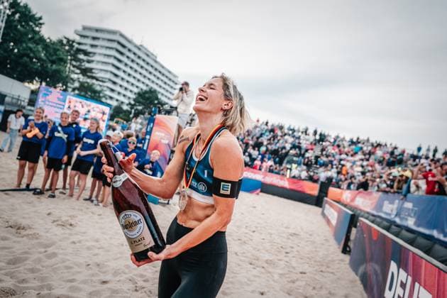 Beach volleyball women and men Allianz German Beach Tour German Beach Volleyball Championship 2024 01 09 2024 Laura Ludwig at the award ceremony Timmendorfer Strand Ahmann Hager Arena Schleswig Holstein Germany