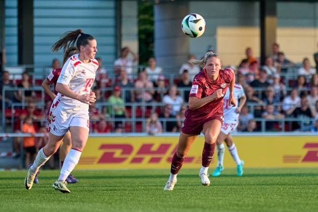 10 09 2024, GER, Womens Soccer, BL, 2024 2025, RB Leipzig 1 FC Köln Marleen Schimmer 14, RB Leipzig, re , cropped, action, with ball, Focused view Leipzig training center of the Red Bull Saxony Germany