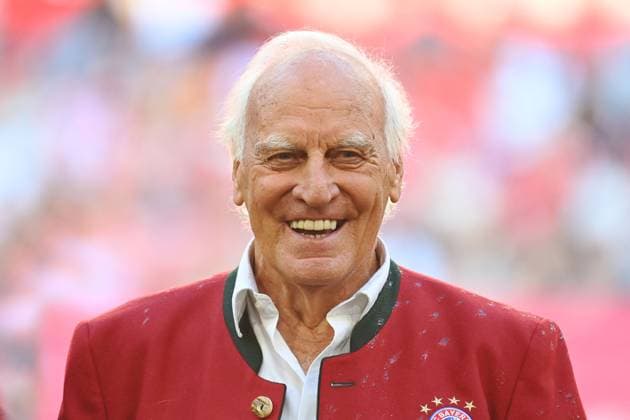 Franz (Bulle) ROTH, Einzelbild,angeschnittenes Einzelmotiv,Portraet,Portrait,Porträt. Fussball 1. Bundesliga Saison 2024 2025, 2.Spieltag, Spieltag02 FC Bayern Muenchen - SC Freiburg 2-0 am 01.09.2024, A L L I A N Z A R E N A. *** Franz Bulle ROTH, single image, cropped single motif, portrait, portrait, portrait Football 1 Bundesliga season 2024 2025, 2 Matchday, Matchday02 FC Bayern Muenchen SC Freiburg 2 0 on 01 09 2024, A L L I A N Z A R E N A