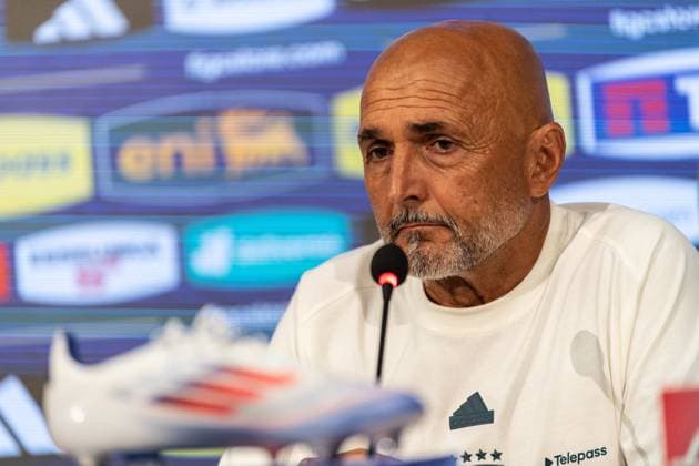 Fußball, Nationalteam Italien Pressekonferenz Luciano Spalletti - Italy Head Coach press conference, PK, Pressekonferenz Luciano Spalletti, Italian football federation head coach, attends the press conference in Coverciano, Florence, on September 2, 2024 ahead of the UEFA Nations League games between France and Italy and Israel and Italy. Florence Italy  Copyright: xGiacomoxCosuax originalFilename:cosua-notitle240902_np8PV.jpg