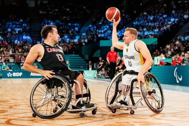 Paris 2024 Paralympics Wheelchair basketball Germany Canada Men, 02 09 2024 PARIS, FRANCE 02 September Wheelchair basketball Germany Canada Men Paris 2024 Paralympics on 02 09 2024 at the Bercy Arena in Paris France Jonathan Vermette Canada, 13 , Jan Haller Germany, 10 on the ball Copyright: xBEAUTIFULxSPORTS Wunderlx