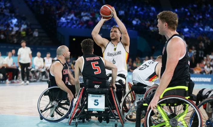 Paris , Paralympics , Sitting volleyball , Germany vs Ukraine ,