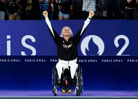 PARIS, FRANCE SEPTEMBER 02 Thomas WANDSCHNEIDER GER , startclass WH1 wins the bronze medal and celebrates during the winning ceremony Paris 2024 Summer Paralympic Games at Porte de la Chapelle Arena on September 02, 2024 in Paris, France Photo by Mika Volkmann DBS 202408027-20240908