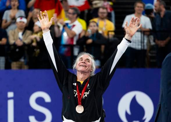 PARIS, FRANCE SEPTEMBER 02 Thomas WANDSCHNEIDER GER , startclass WH1 wins the bronze medal and celebrates during the winning ceremony Paris 2024 Summer Paralympic Games at Porte de la Chapelle Arena on September 02, 2024 in Paris, France Photo by Mika Volkmann DBS 202408027-20240908