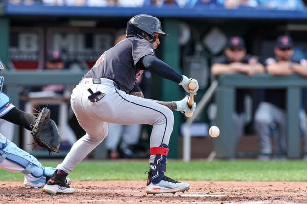 September 2, 2024: Cleveland Guardians shortstop Brayan Rocchio (4) bunts against the Kansas City Royals for a single during the fifth inning at Kauffman Stadium in Kansas City, MO. CSM Kansas City United States of America - ZUMAc04_ 20240902_zma_c04_205 Copyright: xDavidxSmithx