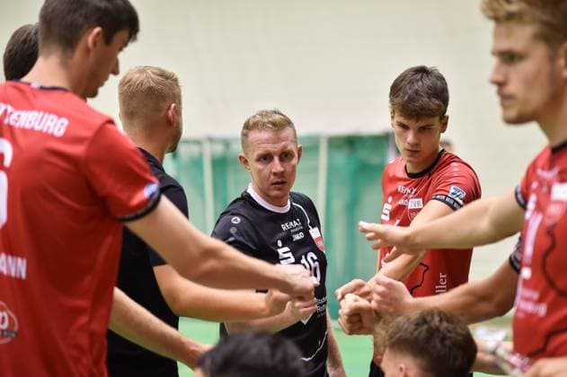 Time out, Johannes Elsaesser TV Rottenburg, 16 , David Dornauf TV Rottenburg, 05 TV Rottenburg Barock Volleys MTV Ludwigsburg, Volleyball, Test match, 03 09 2024, TV Rottenburg Barock Volleys MTV Ludwigsburg, Volleyball, Test match, 03 09 2024 Rottenburg Copyright: xEibner-Pressefoto RalphxKunzex EP_RKE
