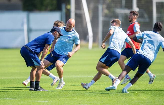 Football, Men, Season 2024 2025, 2 Bundesliga, Hertha BSC, Training, f l Coach Cristian Fiel Hertha BSC , Toni Leistner Hertha BSC , Gustav Christensen Hertha BSC , Diego Demme Hertha BSC , Jelani Ndi Hertha BSC , 04 09 2024, Copyright: xSebastianxRäppold MatthiasxKochx