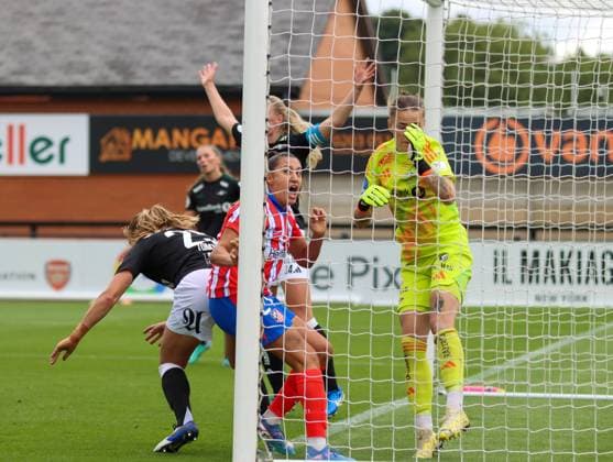Borenhamwood, London, England, 4th September 2024: Fiamma Benitez (21 Atletico Madrid) scores during the UEFA Champions League Round 1 match between Atlectio Madrid and Rosenborg BK Kvinner on Wednesday 4th September 2024 at Meadow Park Stadium, Borenhamwood, London, England. (Claire Jeffrey SPP) Copyright: xClairexJeffrey SPPx spp-en-ClJe-CJ-SPP-FOOTBALL-ATLvROS015