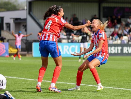Borenhamwood, London, England, 4th September 2024: Lauren Eduarda Leal Costa (4 Atletico Madrid) scores during the UEFA Champions League Round 1 match between Atlectio Madrid and Rosenborg BK Kvinner on Wednesday 4th September 2024 at Meadow Park Stadium, Borenhamwood, London, England. (Claire Jeffrey SPP) Copyright: xClairexJeffrey SPPx spp-en-ClJe-CJ-SPP-FOOTBALL-ATLvROS042