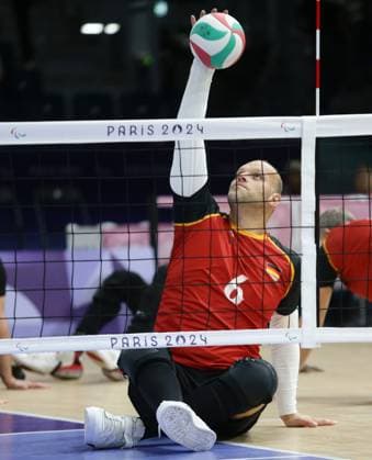 Paris , Paralympics , Sitting volleyball , Germany vs Bosnia and Herzegovina , Dominik Albrechts GER