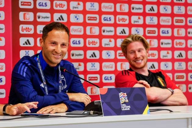Belgian National Football Team Media Activities 05 09 2024 DEBRECEN, HUNGARY - SEPTEMBER 05 : Tedesco Domenico head coach of Belgium and De Bruyne Kevin forward of Belgium pictured during the press conference, PK, Pressekonferenz prior to the UEFA Nations League game against Israel on September 5, 2024 in Debrecen, Hungary, 05 09 2024 Debrecen Hungary  Copyright: xJanxDexMeuleneirx