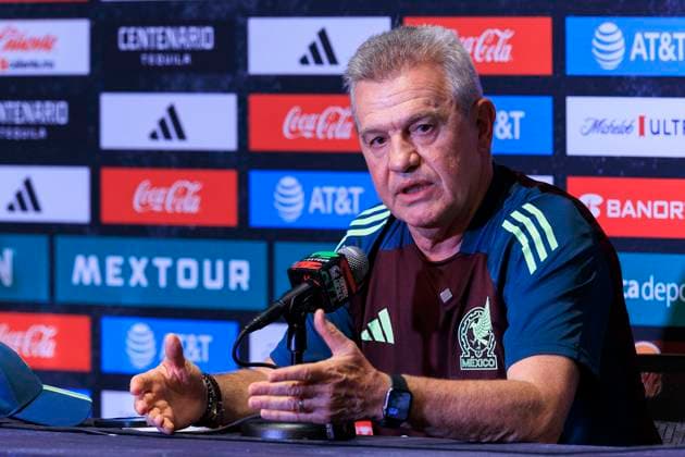 September 6, 2024, Pasadena, California, USA: Javier Aguirre head coach of the national team, Nationalteam of Mexico prior to their practice in preparation for the MexTour international match, Länderspiel, Nationalmannschaft against New Zealand held on Friday September 6, 2024 at the Rose Bowl Stadium in Los Angeles, California. JAVIER ROJAS PI Pasadena USA - ZUMAp124 20240906_zaa_p124_004 Copyright: xJavierxRojasx