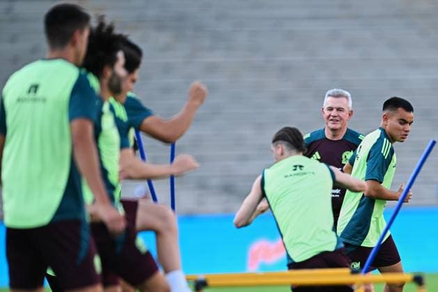 RECORD DATE NOT STATED Seleccion Mexicana 2024 Mexico Team Training Session Javier Aguirre head coach during the Mexican national team, Nationalteam (Mexico) Training Session prior to the friendly preparation match against New Zealand, at Rose Bowl Stadium, on September 06, 2024, Pasadena, Los Angeles California, United States. PASADENA LOS ANGELES CALIFORNIA UNITED STATES  Copyright: xJorgexMartinezx 20240906202046_SNM_MEX_TRAIN_AGUIRRE3