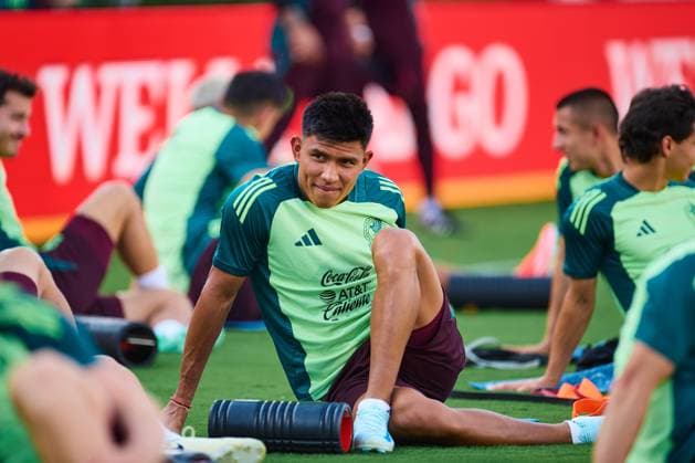 RECORD DATE NOT STATED Seleccion Mexicana 2024 Mexico Team Training Session during the Mexican national team, Nationalteam (Mexico) Training Session prior to the friendly preparation match against New Zealand, at Rose Bowl Stadium, on September 06, 2024, Pasadena, Los Angeles California, United States. PASADENA LOS ANGELES CALIFORNIA UNITED STATES  Copyright: xJONATHANxDUENASx 20240906202953_SNM_MEX_TRAIN_GALLARDO28