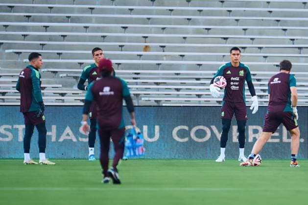 RECORD DATE NOT STATED Seleccion Mexicana 2024 Mexico Team Training Session Jose Rangel during the Mexican national team, Nationalteam (Mexico) Training Session prior to the friendly preparation match against New Zealand, at Rose Bowl Stadium, on September 06, 2024, Pasadena, Los Angeles California, United States. PASADENA LOS ANGELES CALIFORNIA UNITED STATES  Copyright: xJONATHANxDUENASx 20240906203525_SNM_MEX_TRAIN_RANGEL63