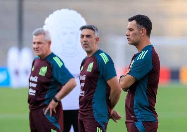 September 6, 2024, Pasadena, California, USA: Rafael Marquez, assistant coach of the national team, Nationalteam of Mexico watches during their practice prior to their MexTour international match, Länderspiel, Nationalmannschaft against New Zealand on Friday September 6, 2024 at the Rose Bowl Stadium in Los Angeles, California. JAVIER ROJAS PI Pasadena USA - ZUMAp124 20240906_zaa_p124_062 Copyright: xJavierxRojasx