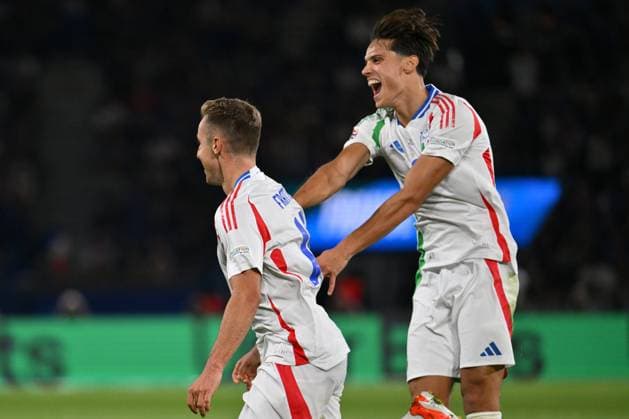 France v Italy - UEFA Nations League 2024 25 League A Group A2 Davide Frattesi (ITA) celebrates after scoring the goal of 1-2 during the UEFA Nations League Matchday 1 match between France and Italy at the Parc des Princes Stadium in Paris, France, on September 6, 2024. Paris France  Copyright: xDomenicoxCippitellix originalFilename:cippitelli-franceit240906_npTdf.jpg