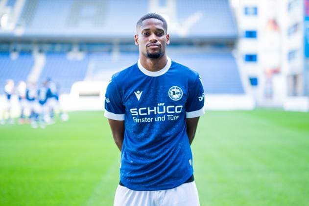 Isaiah Young DSC Arminia Bielefeld 3 Liga, portrait date 2024 2025 Bielefeld North Rhine-Westphalia Germany Schüco Arena