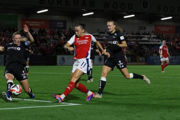 Meadow Park, England, September 7th, 2024: Katie McCabe (11 Arsenal) during the UEFA Champions League Round 1 match between Arsenal and Rosenborg at Meadow Park Stadium, Borehamwood, London, England on Saturday 7th September 2024. (Bettina Weissensteiner SPP) Copyright: xBettinaxWeissensteinerx xSPPx spp-en-BeWeSp-D02A8181