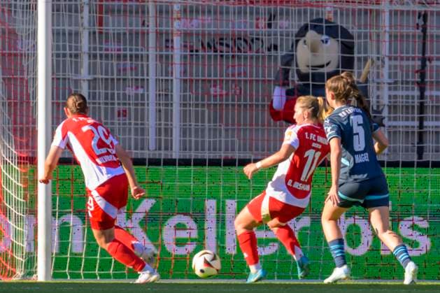 GER, Berlin, Football, 1 FC Union Berlin vs Rasenballsport Leipzig DFB Pokal, Matchday 2, Women, Bundesliga, DFB, Season 2024 2025, Alte Foersterei, Goal for 1 0 by Dina Orschmann Union Berlin 11 , DFB DFL REGULATIONS PROHIBIT ANY USE OF PHOTOGRAPHS AS IMAGE SEQUENCES AND OR QUASI VIDEO, 08 09 2024, Copyright: HMBxMedia UwexKoch