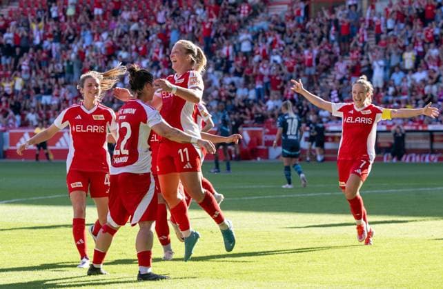 Soccer, Women, Season 2024 2025, DFB Cup 2 Round , 1 FC Union Berlin RB Leipzig, f l Marie Becker 1 Women 1 FC Union , Eleni Markou 1 Women 1 FC Union , Dina Orschmann 1 Women 1 FC Union , Lisa Heiseler 1 Women 1 FC Union , Cheering after goal to 1 0, 08 09 2024, Copyright: xMatthiasxKochx