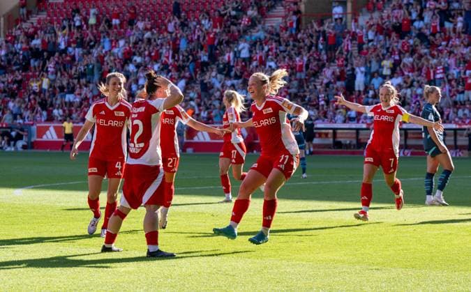Soccer, Women, Season 2024 2025, DFB Cup 2 Round , 1 FC Union Berlin RB Leipzig, f l Marie Becker 1 Women 1 FC Union , Eleni Markou 1 Women 1 FC Union , Dina Orschmann 1 Women 1 FC Union , Lisa Heiseler 1 Women 1 FC Union , Cheering after goal to 1 0, 08 09 2024, Copyright: xMatthiasxKochx
