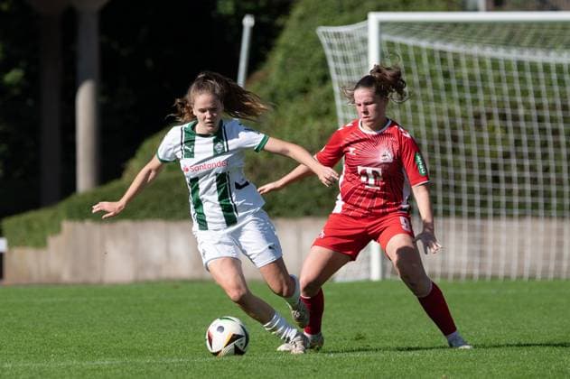 Suus van der Drift (21 Moenchengladbach) and Adriana Achcinska (9 Koeln) battle for the ball during the DFB-Pokal game between Borussia Moenchengladbach and 1. FC Koeln at the Grenzlandstadion in Moenchengladbach, Germany (Martin Pitsch SPP) Copyright: xMartinxPitsch SPPx spp-en-MaPi-20240908_NIKON Z 6_20240908_BMGvKOE_DSC5785