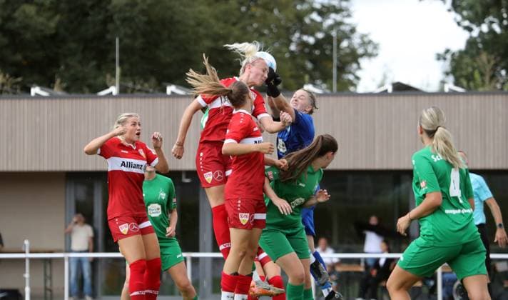 Sport Themen der Woche KW36 Sport Bilder des Tages 08.09.24 Frauen VfL Herrenberg - VfB Stuttgart Deutschland, Herrenberg, 08.09.2024, Fussball, Frauen, Testspiel, VfL Herrenberg - VfB Stuttgart (0:7): Meike Meßmer (VfB Stuttgart). *** 08 09 24 Women VfL Herrenberg VfB Stuttgart Germany, Herrenberg, 08 09 2024, Soccer, Women, Test match, VfL Herrenberg VfB Stuttgart 0 7 Meike Meßmer VfB Stuttgart