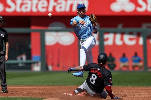 September 8, 2024: Kansas City Royals shortstop Bobby Witt Jr. (7) throws to first for the out on Minnesota Twins second baseman Edouard Julien (47), after making the out on Minnesota Twins catcher Christian Vazquez (8) at second base, completing the double play, during the third inning at Kauffman Stadium in Kansas City, MO. CSM Kansas City United States of America - ZUMAc04_ 20240908_zma_c04_173 Copyright: xDavidxSmithx