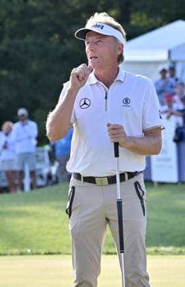 JENNINGS, MO - SEPTEMBER 08: Golfer Bernhard Langer reacts after missing a putt on the 18 green during the final round of the Ascension Charity Classic on September 08, 2024, at Norwood Hills Country Club in Jennings, MO. (Photo by Keith Gillett Icon Sportswire) GOLF: SEP 08 PGA, Golf Herren TOUR Champions Ascension Charity Classic EDITORIAL USE ONLY Icon240908542