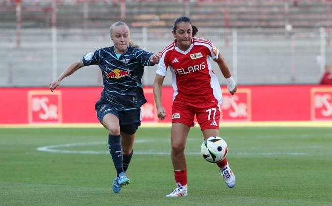 Lou Ann Joly, Athanasia Moraitou duel match scene action sport soccer soccer women DFB Pokal 2 round season 2024 2025 08 09 2024 1 FC Union Berlin vs RB Leipzig RBL DFL regulations prohibit any use of photographs as image sequences and or quasi video