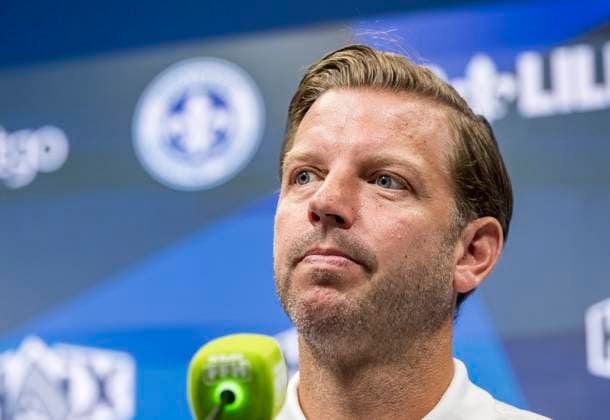 09 09 2024, xfux, Fussball 2 Bundesliga, SV Darmstadt 98 Press Conference Presentation of Coach Florian Kohfeldt, emspor, v l Coach Florian Kohfeldt SV Darmstadt 98 DFL DFB REGULATIONS PROHIBIT ANY USE OF PHOTOGRAPHS as IMAGE SEQUENCES and or QUASI VIDEO Licensing of the photographic work to and or by SV Darmstadt 1898 e V and subsidiaries is not permitted No release of or sale to SV Darmstadt 1898 e V Darmstadt