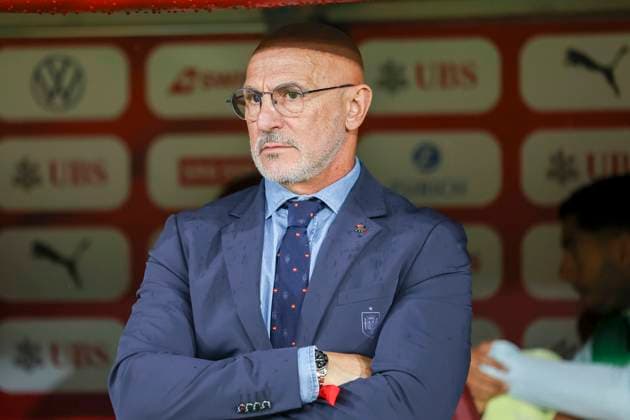Luis de la Fuente Spain, Coach , UEFA , Nations League, Group A, Switzerland vs Spain, 08 09 2024, Stade de Geneve, Geneva, Switzerland Geneva Stade de Geneve Geneva Switzerland Copyright: xGrantxHubbsx