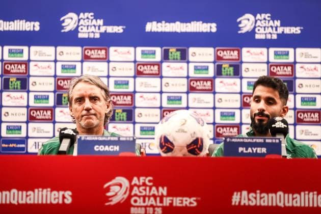 DALIAN, CHINA - SEPTEMBER 09: Roberto Mancini (CL), head coach of Team Saudi Arabia, and Ibrahim Mohamed Solih (CR) of Team Saudi Arabia attend a press conference, PK, Pressekonferenz ahead of the 2026 FIFA World Cup, WM, Weltmeisterschaft, Fussball Qualifier third round Group C match between China and Saudi Arabia on September 9, 2024 in Dalian, Liaoning Province of China. Copyright: xVCGx 111516970595