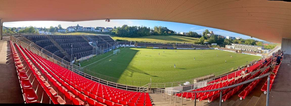 09 09 2024, xmohx, Fussball Schröder Liga Saar, Borussia Neunkirchen FC Palatia Limbach emspor, v l Stadion Ellenfeldstadion Neunkirchen DFL DFB REGULATIONS PROHIBIT ANY USE OF PHOTOGRAPHS as IMAGE SEQUENCES and or QUASI VIDEO Neunkirchen