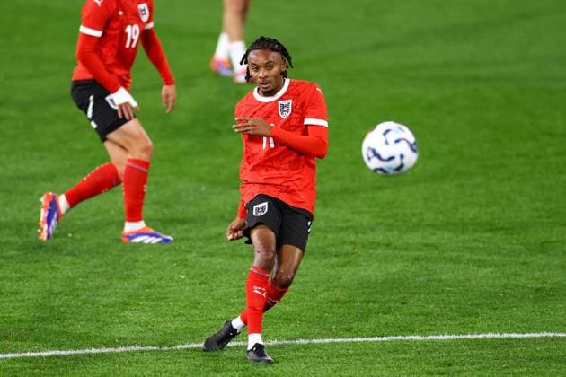 England gegen Österreich U21 09. September 2024, Luton Internationales Freundschaftsspiel Fußball England gegen Österreich U21 Thierno Ballo von Österreich schießt das erste Tor Foto Jacques Feeney Abseits Luton UK  Copyright: xJacquesxFeeneyx xOffsidexOffside