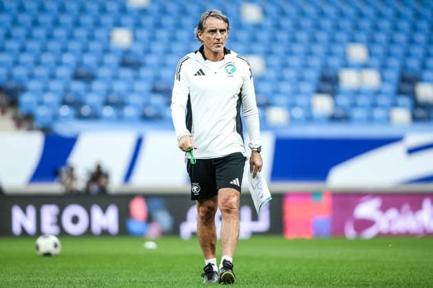 DALIAN, CHINA - SEPTEMBER 09: Roberto Mancini, head coach of Team Saudi Arabia, looks on during a training session ahead of the 2026 FIFA World Cup, WM, Weltmeisterschaft, Fussball Qualifier third round Group C match between China and Saudi Arabia on September 9, 2024 in Dalian, Liaoning Province of China.  Copyright: xVCGx 111516979625