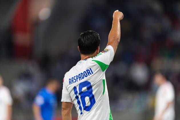 Israel v Italy - UEFA Nations League 2024 25 League A Group A2 Giacomo Raspadori of Italy is in action during the UEFA Nations League 2024 25 League A Group A2 match between Israel and Italy at Bozsik Arena Stadium in Budapest, Hungary, on September 9, 2024. Budapest Hungary  Copyright: xGiacomoxCosuax originalFilename:cosua-notitle240909_np6XI.jpg
