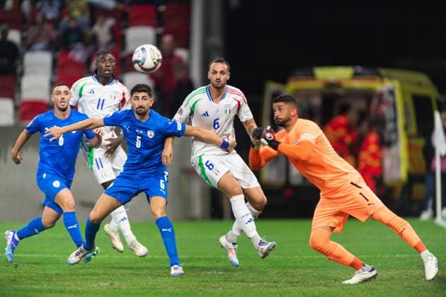 Israel v Italy - UEFA Nations League 2024 25 League A Group A2 Federico Gatti and Moise Kean of Italy are in action during the UEFA Nations League 2024 25 League A Group A2 match between Israel and Italy at Bozsik Arena Stadium in Budapest, Hungary, on September 9, 2024. Budapest Hungary  Copyright: xGiacomoxCosuax originalFilename:cosua-notitle240909_np9Gj.jpg