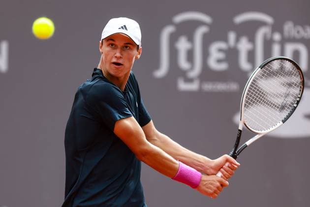 SZCZECIN, 10.09.2024 TURNIEJ TENISA ZIEMNEGO ATP, Tennis Herren CHALLENGER INVEST IN SZCZECIN OPEN 2024 NZ GABRIEL DEBRU KRZYSZTOF CICHOMSKI NEWSPIX.PL --- Newspix.pl POLAND OUT!  240910KCI044