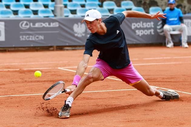 SZCZECIN, 10.09.2024 TURNIEJ TENISA ZIEMNEGO ATP, Tennis Herren CHALLENGER INVEST IN SZCZECIN OPEN 2024 NZ GABRIEL DEBRU KRZYSZTOF CICHOMSKI NEWSPIX.PL --- Newspix.pl POLAND OUT!  240910KCI046