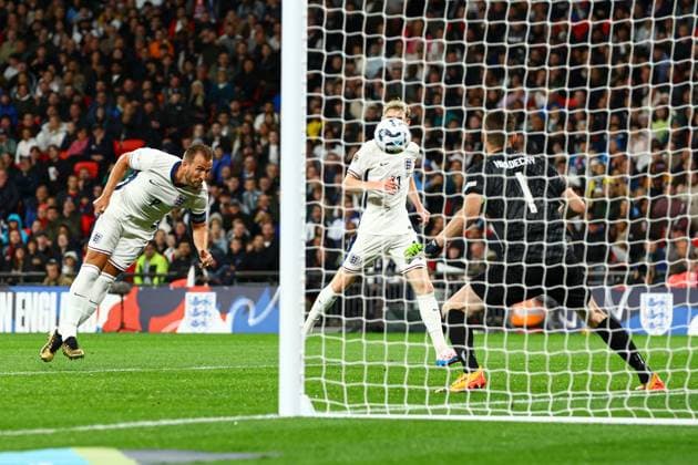 Harry Kane of England scores a goal for their side but it is ruled offside England v Finland, UEFA Nations League, League B, Group 2, Football, Wembley Stadium, London, UK, 10 Sep 2024 EDITORIAL USE ONLY No use with unauthorised audio, video, data, fixture lists, club league logos or live services. Online in-match use limited to 120 images, no video emulation. No use in betting, games or single club league player publications.  Copyright: xKieranxMcManus Shutterstockx 14706825be