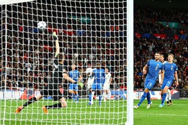 Harry Kane of England scores the opening goal for their side on their 100th cap for the England men s national team, Nationalteam England v Finland, UEFA Nations League, League B, Group 2, Football, Wembley Stadium, London, UK, 10 Sep 2024 EDITORIAL USE ONLY No use with unauthorised audio, video, data, fixture lists, club league logos or live services. Online in-match use limited to 120 images, no video emulation. No use in betting, games or single club league player publications.  Copyright: xKieranxMcManus Shutterstockx 14706825ck