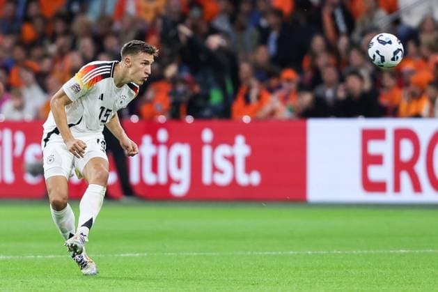 Fussball, UEFA Nations League Saison 2024 2025 Gruppe A3 - 2.Spieltag Niederlande - Deutschland 10.09.2024, Johan Cruijff ArenA Nico Schlotterbeck (Deutschland, 15) Amsterdam Johan Cruijff ArenA Niederlande *** Sport, Football, UEFA Nations League Season 2024 2025 Group A3 2 Matchday Netherlands Germany 10 09 2024, Johan Cruijff ArenA Nico Schlotterbeck Germany, 15 Amsterdam Johan Cruijff ArenA Netherlands