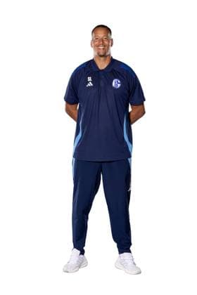 Fußball, GER, 2. BL Saison 2024 2025, FC Schalke 04, Porträttermin, Torwarttrainer Stephan Loboue Copyright: FC Schalke 04