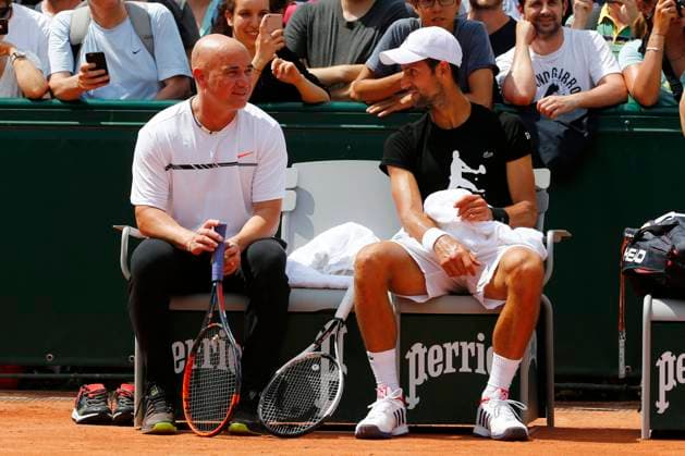 Tennis : Roland Garros 2017 - 28052017 PARIS, FRANCE - MAY 28 : Novak Djokovic and his coach Andre Agassi during the training session before the French Open of Roland-Garros , on May 28, 2017 in Paris , France. ( Paris France  Copyright: xJimmyxBolcinax 10645868-066