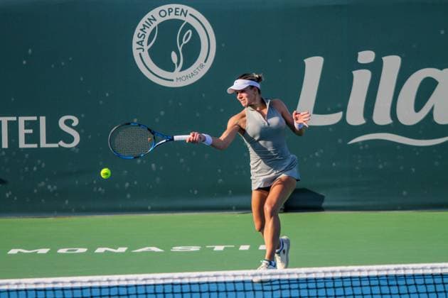 September 11, 2024, Monastir, Monastir Governorate, Tunisia: Monastir, Tunisia. 10 September 2024. Jana Fett of Croatia plays against Sara Sorribes Tormo of Spain at the Jasmin Open in Monastir, Tunisia. The women s professional tennis tournament is taking place at the Magic Hotel Skanes in Monastir between 9 and 15 September 2024 Monastir Tunisia - ZUMAd99_ 20240911_zap_d99_025 Copyright: xHasanxMradx